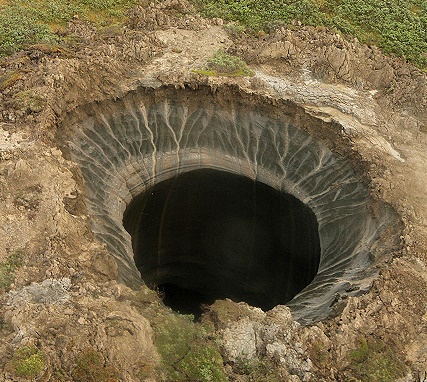 krater po wybuchu metanu